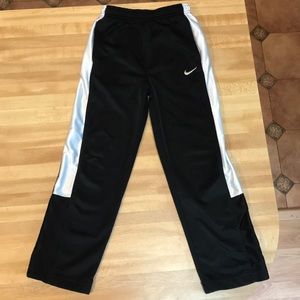Nike Elastic waist pants